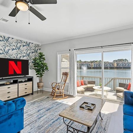 ☆Live On The Water! Lake Palmetto Palm W/ Patio - 10Min To Downtown & Beaches☆ Charleston Luaran gambar